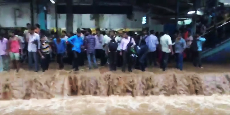 Mumbai Rainfall Videos