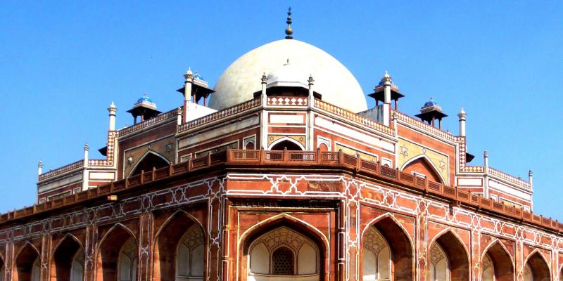हुमायूँ का मकबरा  भारत में मुगल सामराज्य द्वारा बनी पहली सबसे बड़ी इमारत
