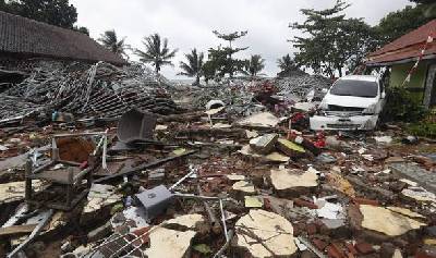 इंडोनेशिया : सुनामी से मरने वालों की संख्या 280 के पार, 1000 से ज्यादा घायल