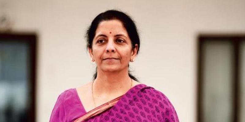 निर्मला सीतारमण भारत की पहली महिला रक्षा मंत्री